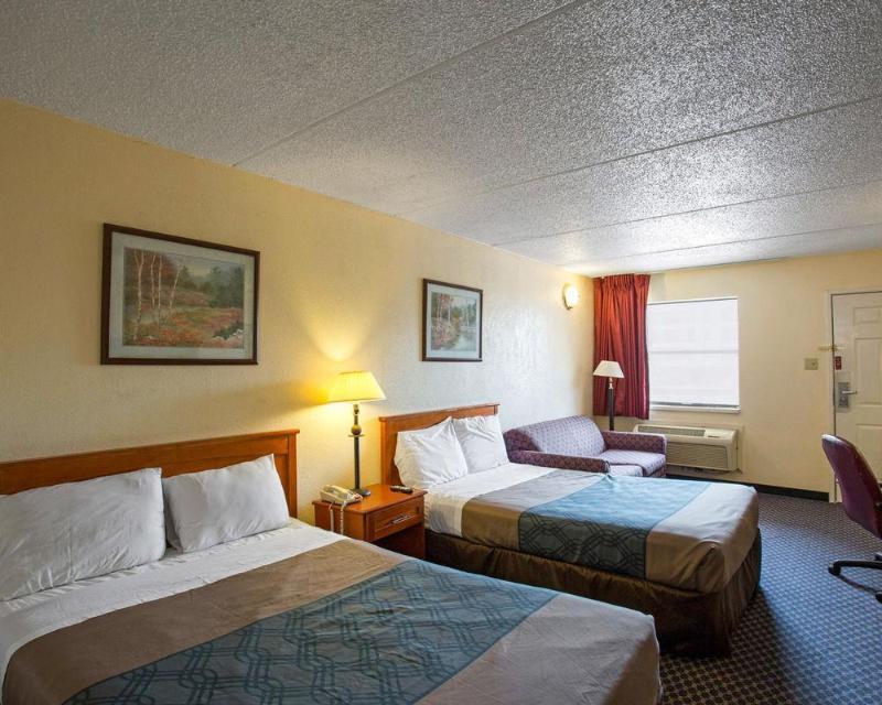 Days Inn By Wyndham College Station University Drive Ngoại thất bức ảnh