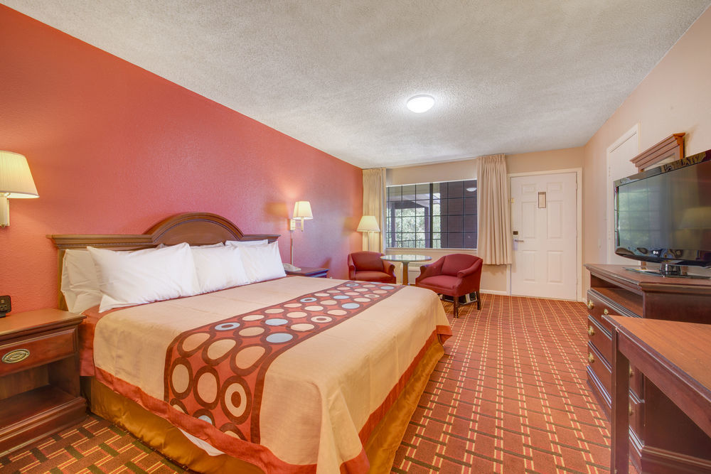 Days Inn By Wyndham College Station University Drive Ngoại thất bức ảnh