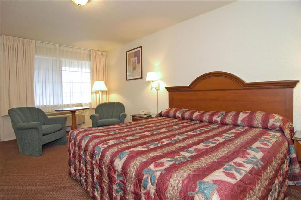 Days Inn By Wyndham College Station University Drive Phòng bức ảnh
